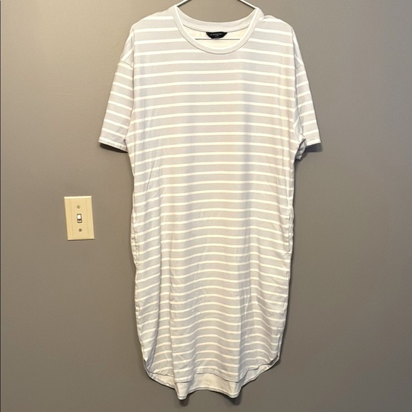Denver Hayes White Striped Midi Dress - Picture 1 of 12